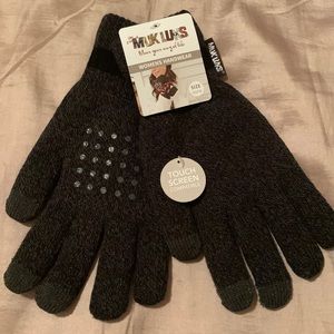 NEW: Muk Luks Gloves